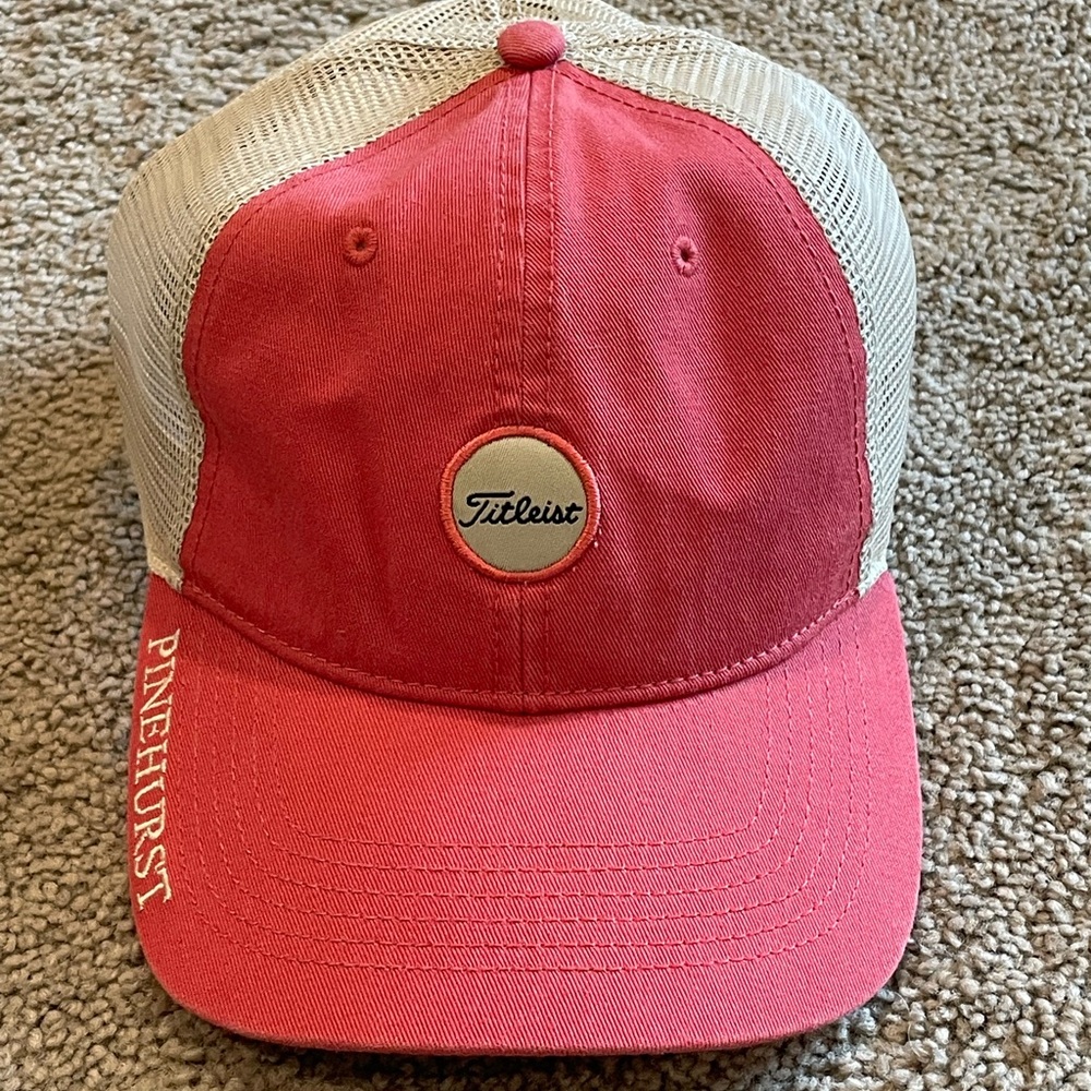 Women’s Titleist‎ Pinehurst Coral and Tan Golf Hat